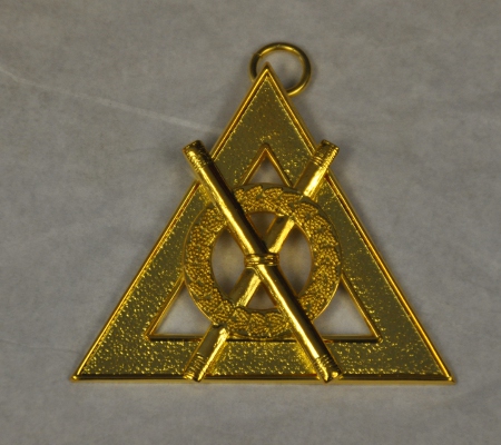 Royal Arch Chapter Officers Collar Jewel - Director of Ceremonies - Click Image to Close